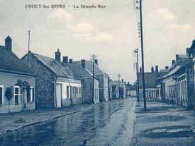 Rue Principale à  Coucy Les Eppes