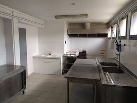 Salle polyvalente Coucy les Eppes (cuisine)